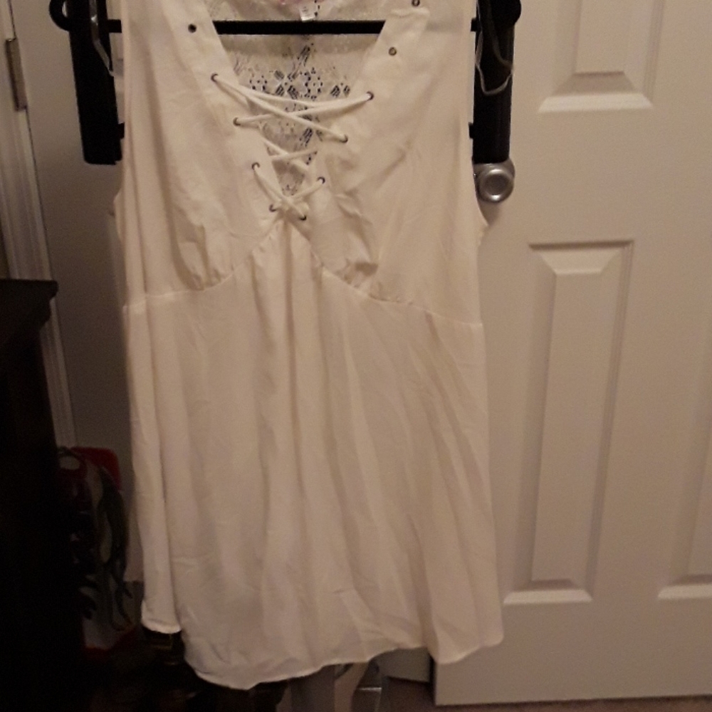 Free to Luv Boutique Top Creamy Color 3x